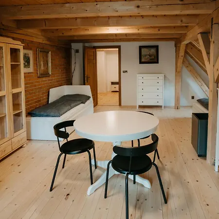 Kousek Ráje Prázdninový dům